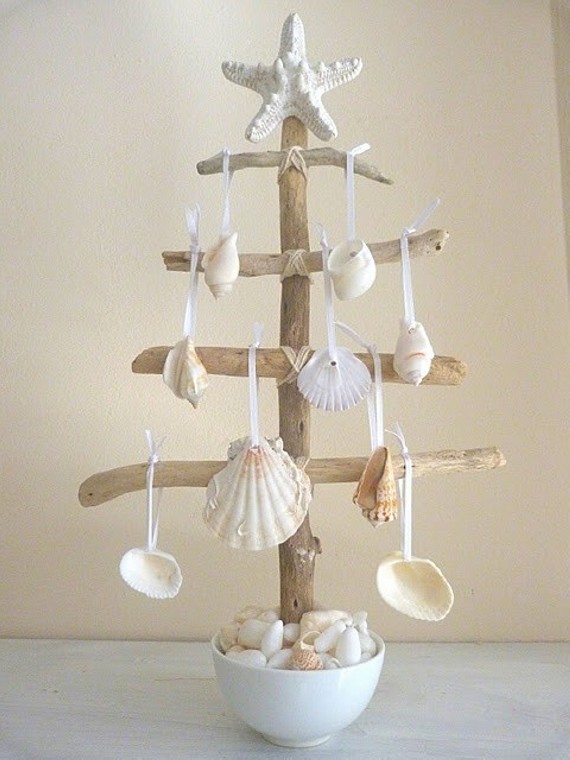 Driftwood Christmas Tree Ideas | Upcycle Art