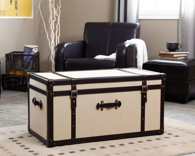 Convert Old Trunks Into Coffee Tables | Upcycle Art