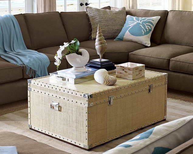 Trunk centre table discount