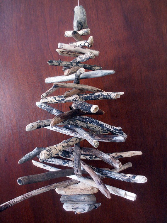 Driftwood Christmas Tree Ideas | Upcycle Art